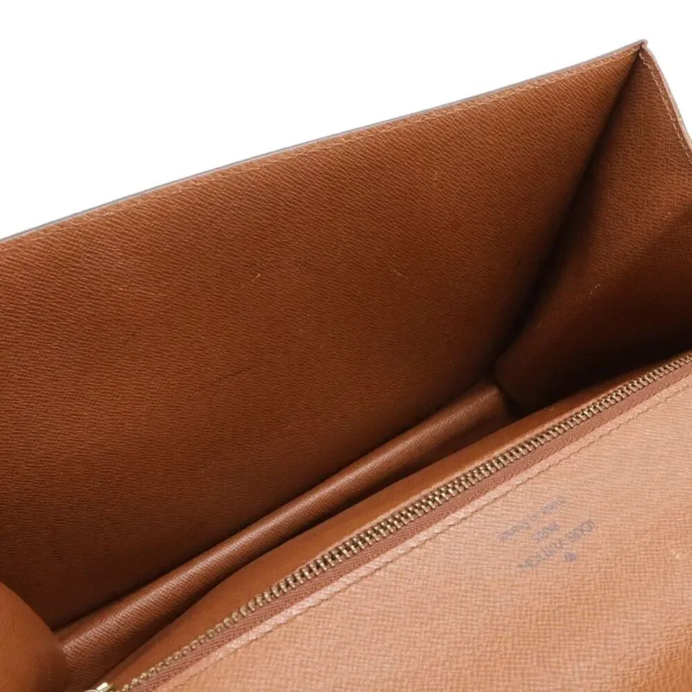 Louis Vuitton delivery duty